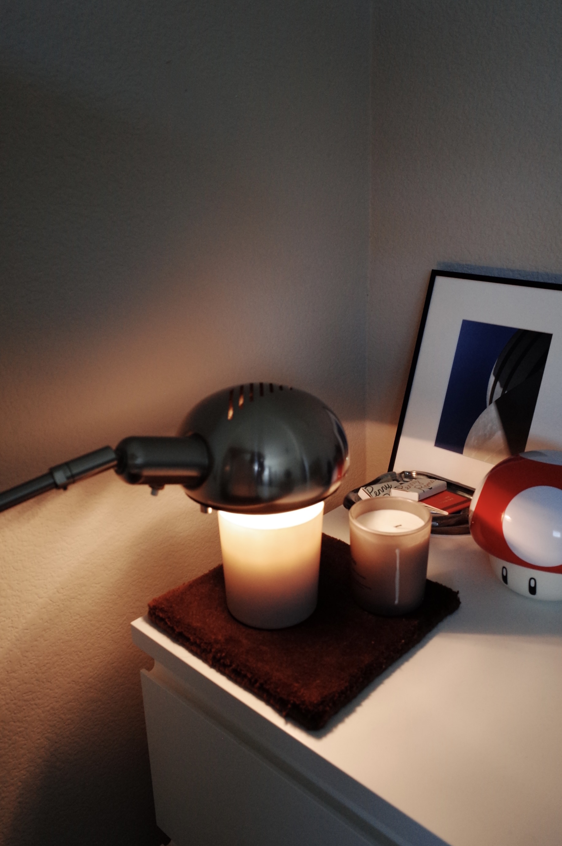 Floor lamp