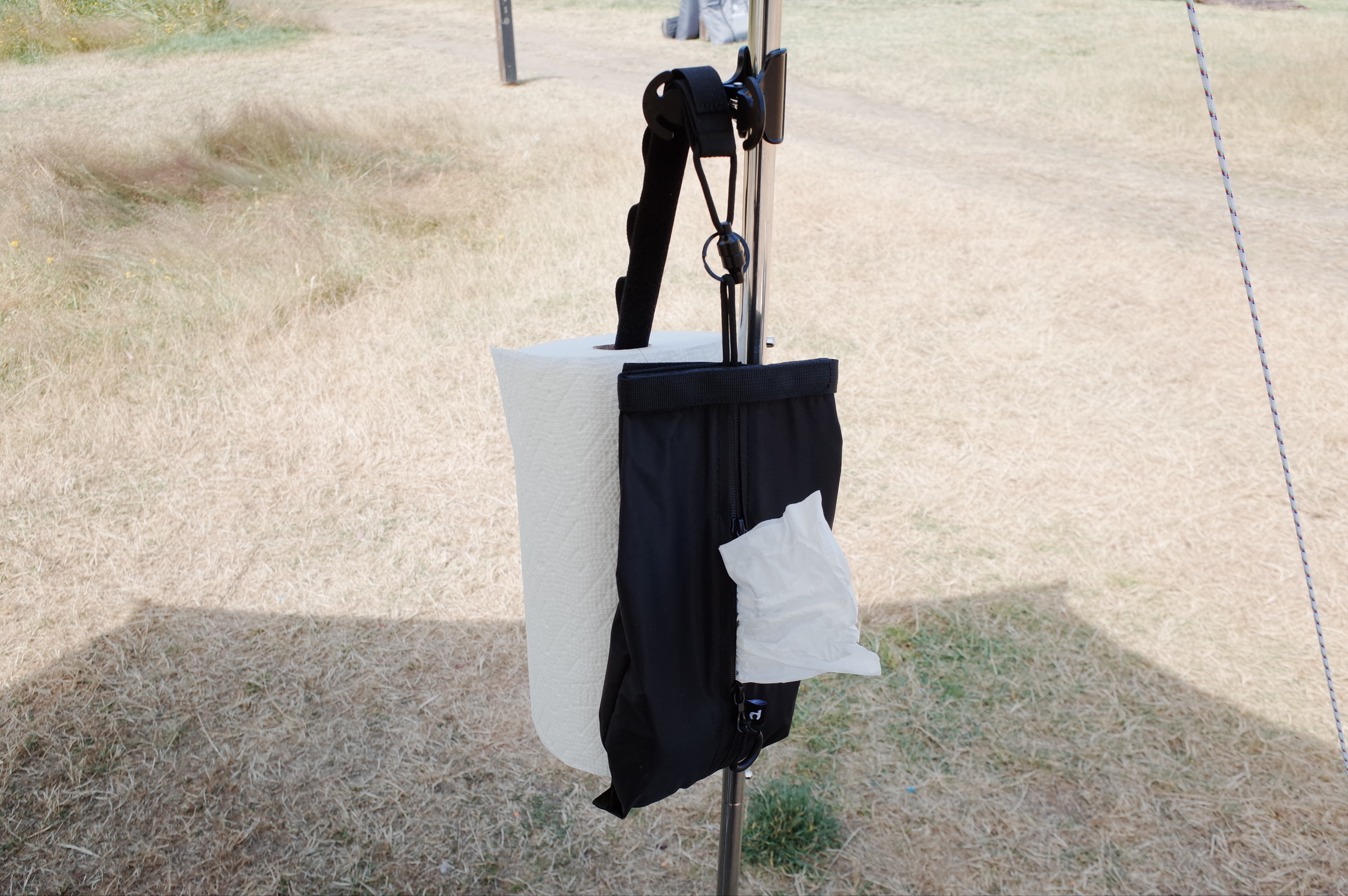 Paper towel holder