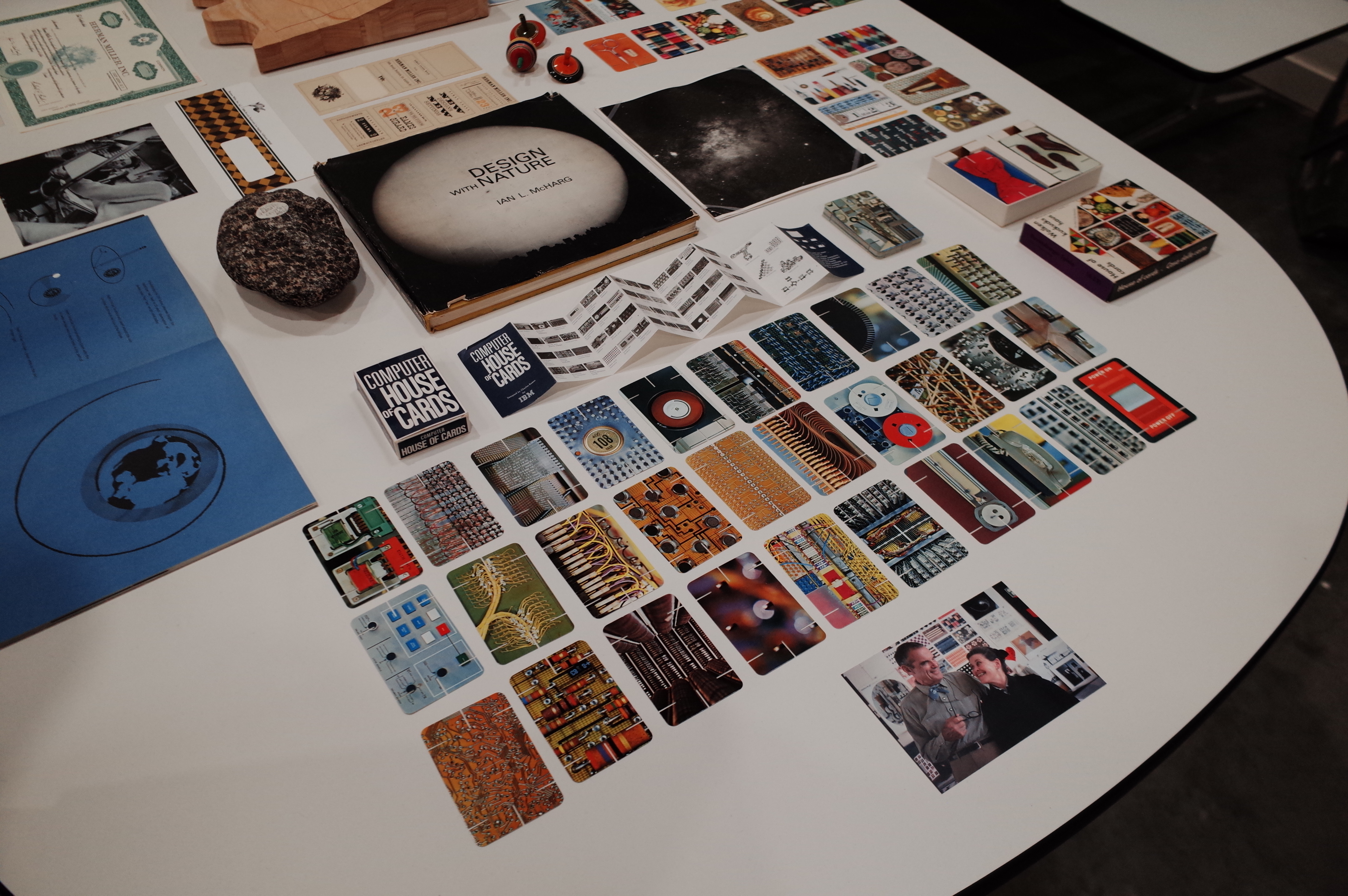 Books and reference cards on the archive table
