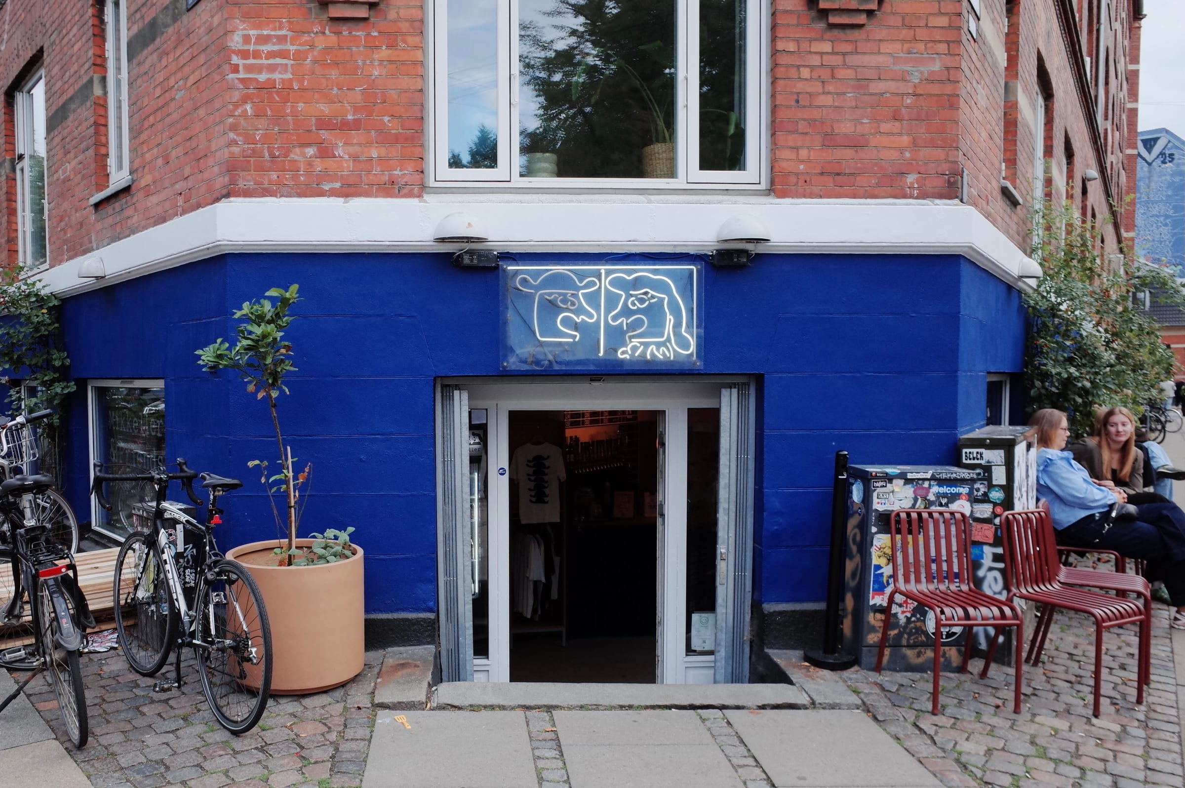 Mikkeller & Friends