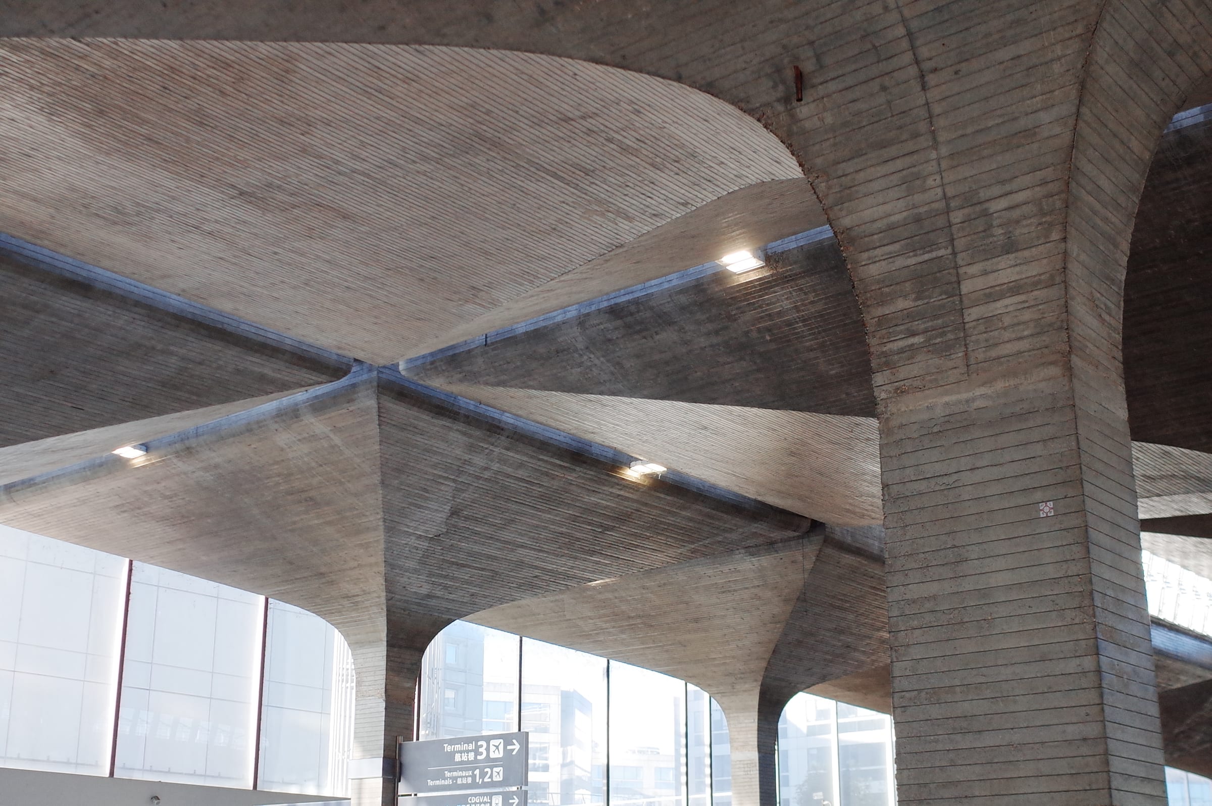 CDG Terminal 1