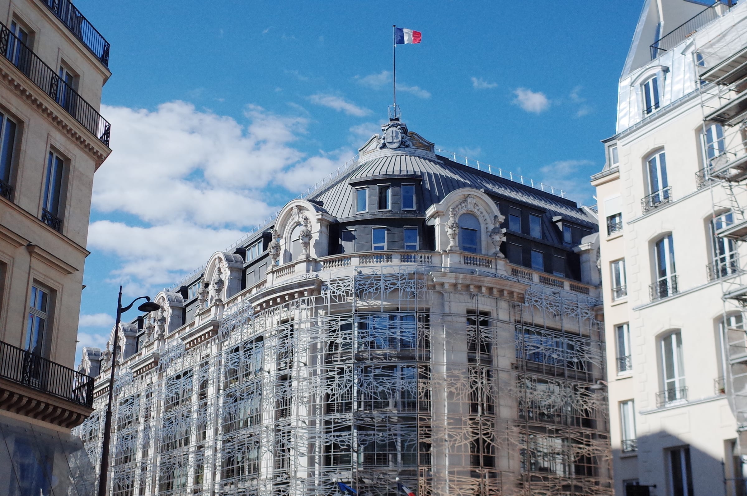 Paris street view
